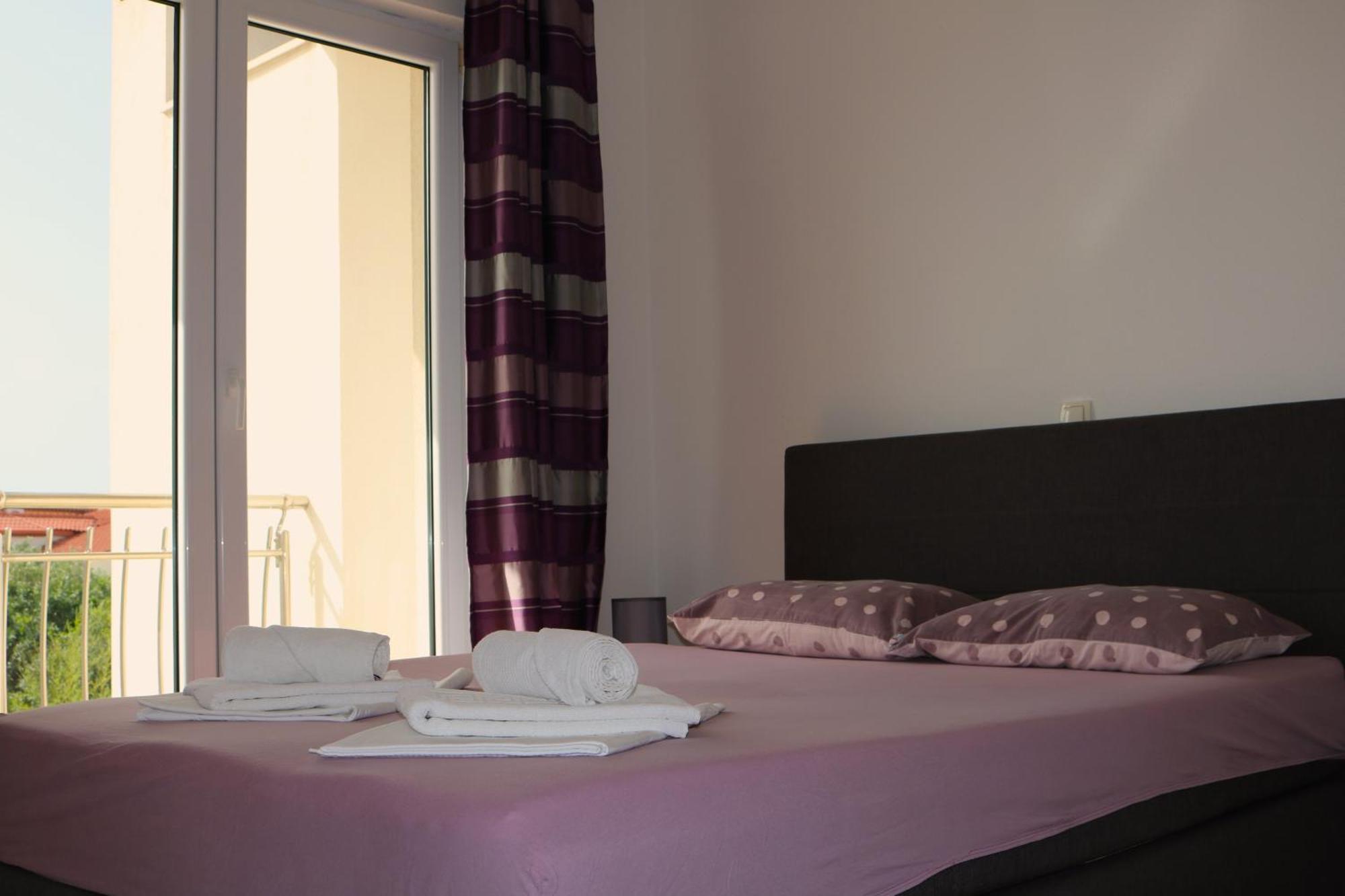 Andrea Apartments Trogir Exterior photo